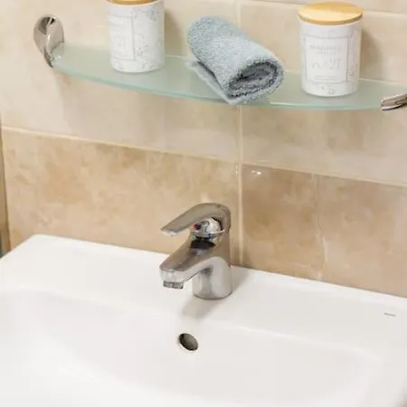 Romai Free Parking Apartmán *