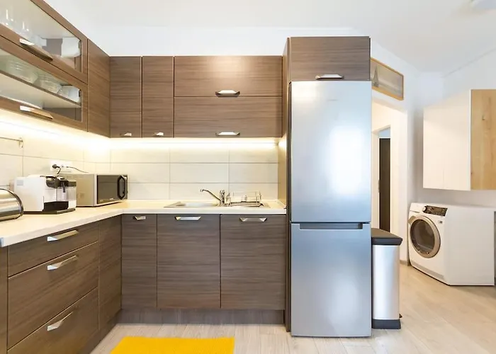 Romai Free Parking *